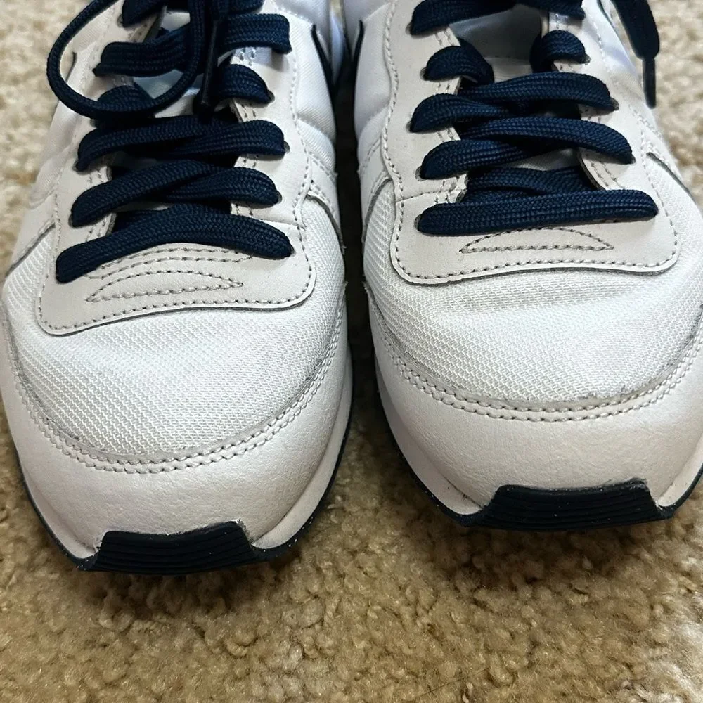 NWOT Nike Internationalist Shoes size 6